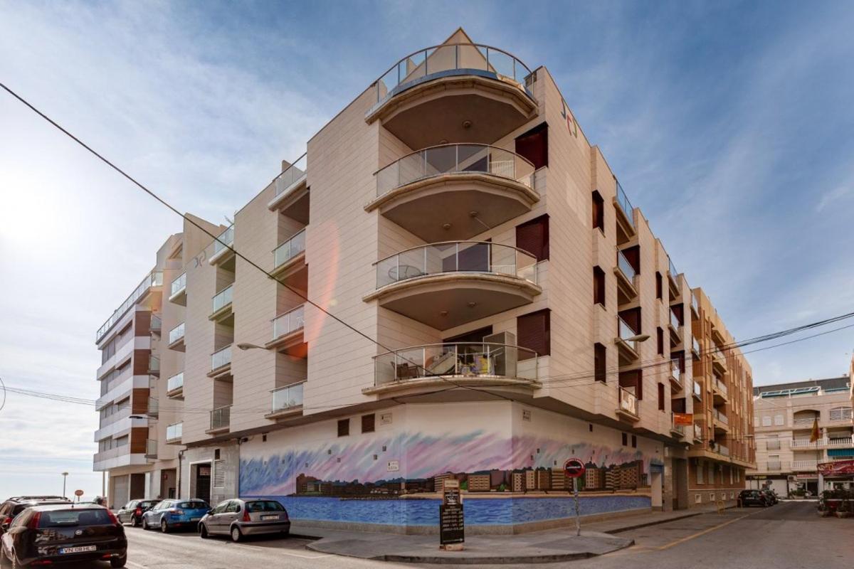 Nice Apartment With Terrace On The Los Locos Beach Torrevieja Luaran gambar